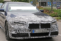 宝马5系电动谍照来了，外观细节变动较多，总输出可达248马力