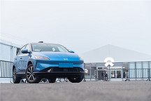 开完小鹏G3，30万以下的电动车我看都不看