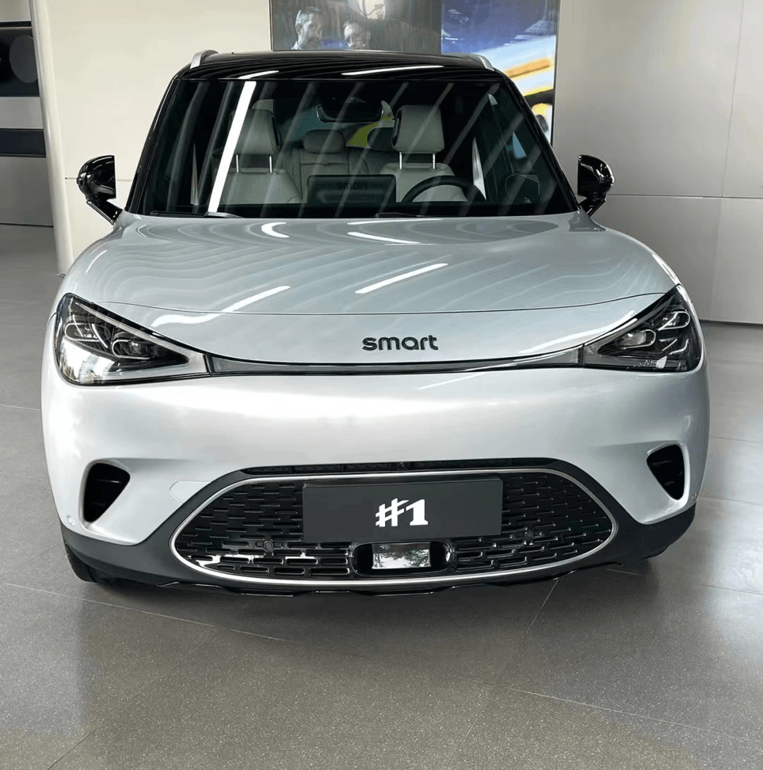 smart精靈#1探店：3個優(yōu)點3個缺點，花20萬買這臺純電小車值嗎？