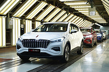 搭Bose音响，续航390km，红旗亲民纯电SUV上市在即