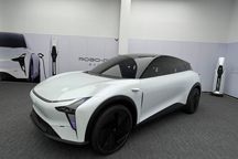 體驗集度ROBO-01：一款可被量產(chǎn)的“汽車機器人”？
