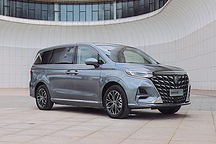 持币30万锁定荣威iMAX8 EV不知如何选？购车手册请收好