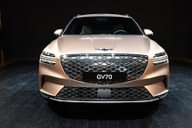 4.4秒破百，不到40萬(wàn)起，韓系豪華純電GV70值得考慮嗎？