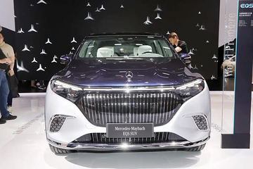 美国网友看衰迈巴赫EQS SUV，土豪的心思岂是你能懂？