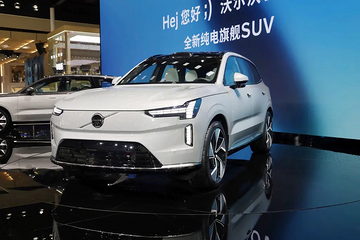 德国人测沃尔沃EX90，如果TA不安全就不再相信纯电？