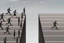 兩年以后，沒有充足電池的車恐怕再也找不到市場了