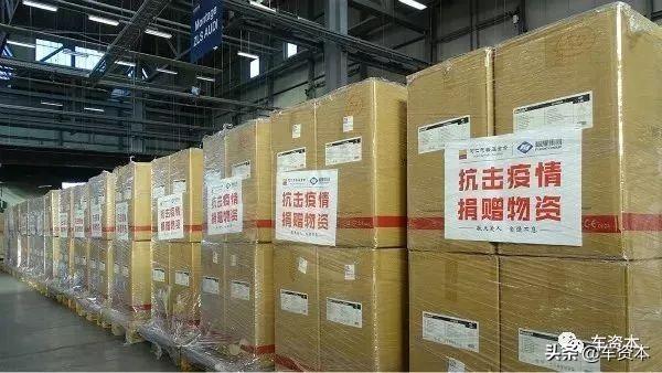 戰(zhàn)“疫”直擊 | 全力投入新冠狙擊戰(zhàn)！福耀集團(tuán)全球緊急籌措防疫物資242萬件，曹德旺捐款一億元
