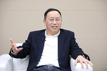 小康股份创始人、董事长张兴海：金融机构应给转型期的传统车企多一分支持