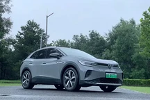 试驾一汽-大众ID.4 CROZZ：稳扎稳打的德系“模范生”