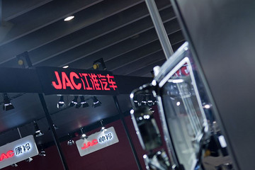 代工变股东！江淮汽车拟17亿元收购安徽蔚来部分资产