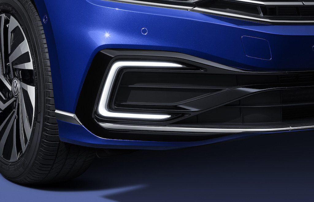 VW-新邁騰GTE-日行燈-A001z交稿.jpg
