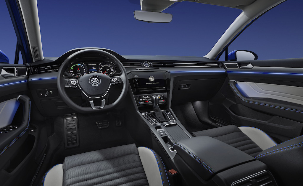 VW-新邁騰GTE-正面大內(nèi)飾-006交稿.jpg