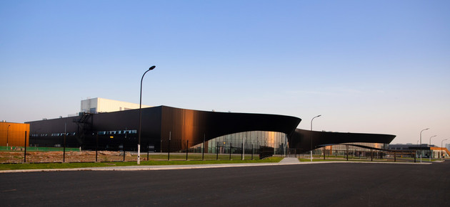 Polestar極星成都工廠開業