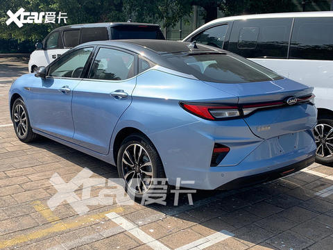 广州车展探馆：江淮嘉悦A5纯电动版曝光