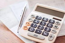 车市半年考 | 六成上市公司销量下滑