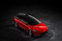 专家解读小鹏车主维权：商业场无好坏 新汽车破局引矛盾爆发