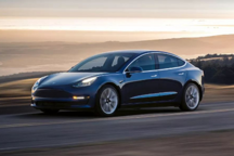 美国上半年新能源车销量榜出炉，特斯拉Model 3销量破6万辆！