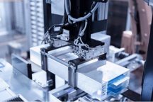 上半年14家锂电企业闯关IPO 半数过会