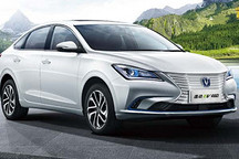 长安1-7月销售新能源汽车2.94万辆，同比下滑17.51%