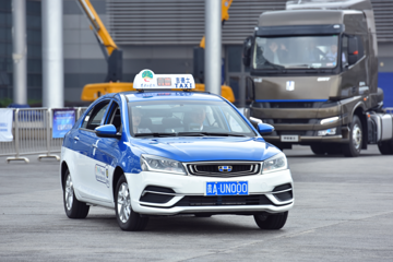 甲醇汽车跨越油气时代 吉利商用车站在“风口浪尖”