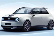 新的本田e电动车标配了侧视镜系统