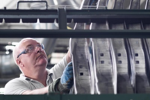 车市惨淡、通用罢工、战略调整……美国座椅巨头安道拓前景不明朗