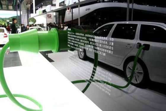 電動車充電.jpg