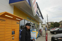 美国电动车越来越多 加油站开始转型快递站了