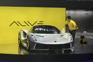 路特斯纯电超跑广州车展中国首秀 售2188万起/仅卖5辆