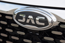 江淮汽车11月纯电动乘用车销量2636辆，同比下降66.45%