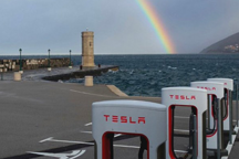 招聘广告暗示：特斯拉或在柏林超级工厂生产自己的电池