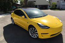 小鹏汽车，以为自己活成了特斯拉的样子