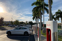 应对疫情，特斯拉首次在华开放全系车型免费充电