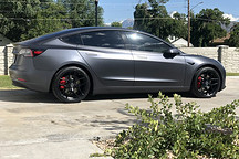 第一季度，特斯拉靠卖积分赚了3.54亿美元