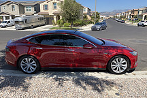 3天降价2次！特斯拉Model S再降2570美元