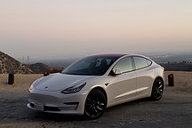 特斯拉的季末冲量又回来了，还是熟悉的味道