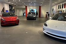 月底前清空库存！特斯拉Plaid全新旗舰即将交付