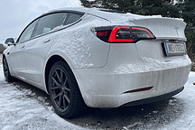 宝马iX3降价同时现金补偿老车主的做法，特斯拉能跟进吗