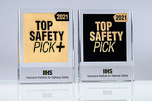 特斯拉Model 3、奥迪e-tron获IIHS安全大奖