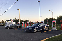 2.2万美元！特斯拉Model S新电池值得买吗？