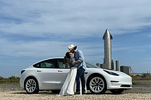 小鹏汽车粉丝的疯狂快赶上蔚来了，他们眼中特斯拉一无是处