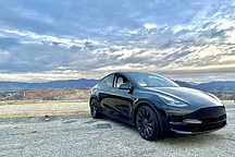 圣诞前夕，特斯拉推出V11和FSD 10.8更新