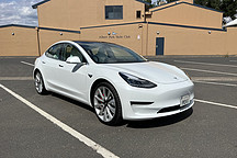 這位特斯拉Model 3車主在冰天雪地中堵了14小時(shí)