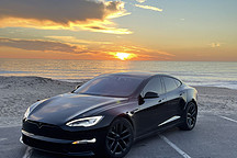 特斯拉向SEC提交的2021年報(bào)中，有哪些內(nèi)容值得看？