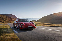 特斯拉還能從保時捷手中奪回高端電動汽車銷冠的寶座嗎