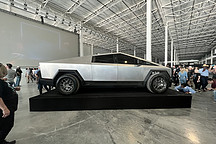 特斯拉Cybertruck暫停預(yù)訂，訂單超143萬輛