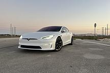 據(jù)說，特斯拉Plaid車型已到天津