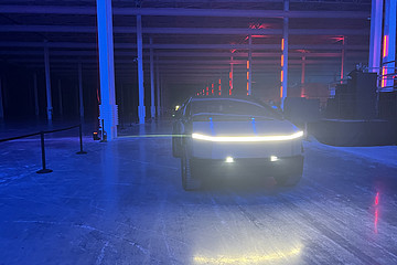特斯拉Cyber??truck設(shè)計已定稿，2023年中量產(chǎn)