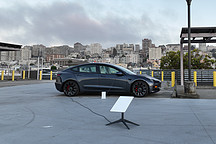 用特斯拉Model 3跑網(wǎng)約車，這個(gè)吸引力也太大了