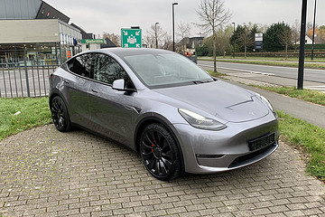 特斯拉中国嘴替乘联会：月销超10万辆，年销65.5万辆